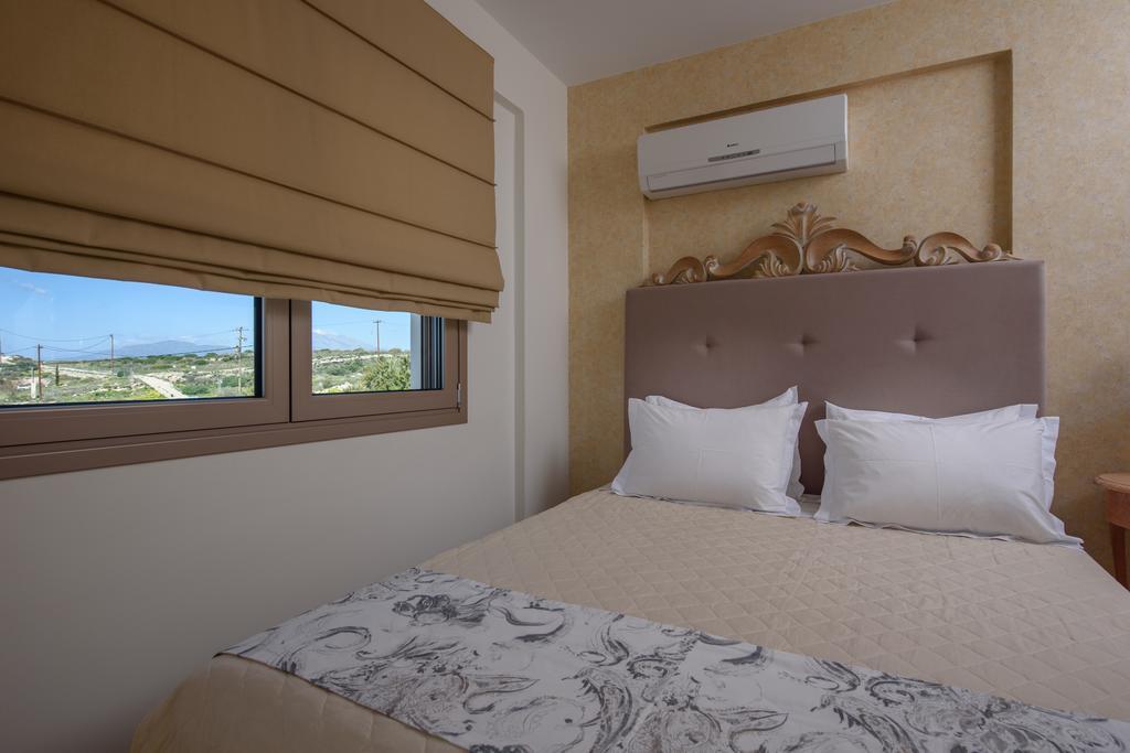 Golden Sky Villa 卡米拉日 外观 照片